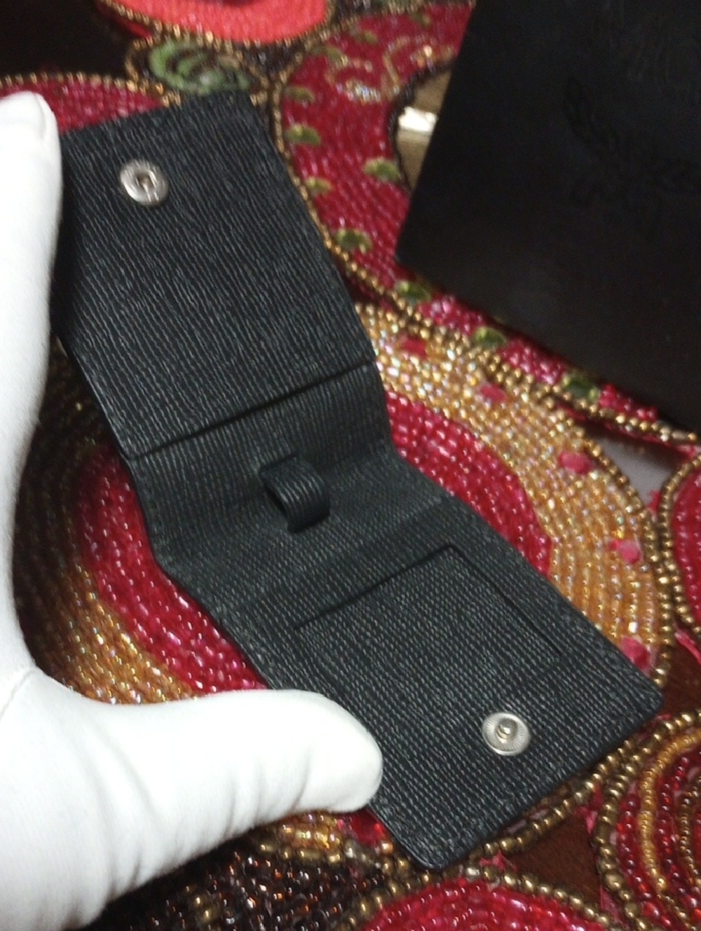 New MCM Luggage Tag With Gift Bag - Picture 7 of 14